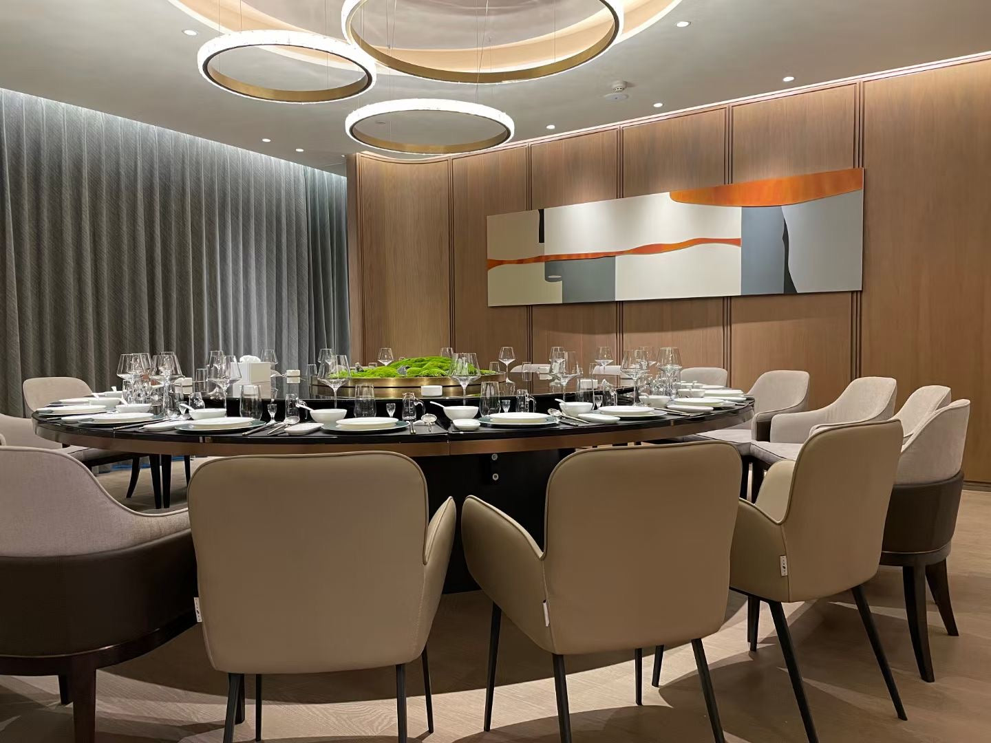 Art consultancy and project management 艺术咨询